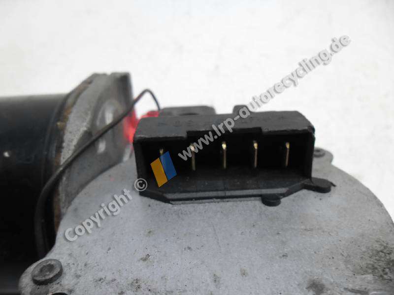 Audi A6 C4 original Wischermotor vorn 404506 VALEO BJ1994